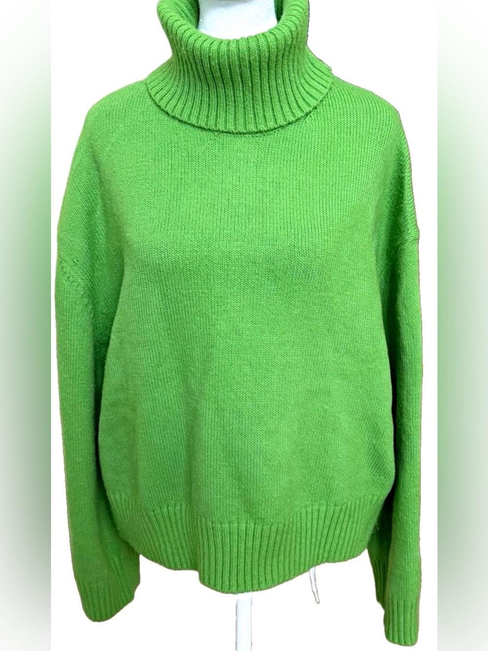 H&M Lime Green Wool Blend Cropped Turtleneck Pullover Sweater Long Sleeve Small